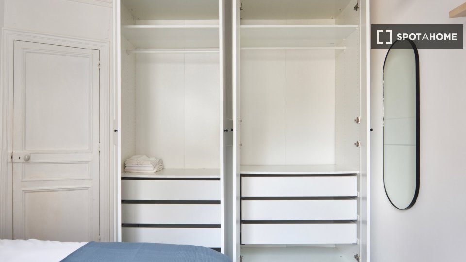 Apartment Paris, 2 beds, 61m² — photo 7