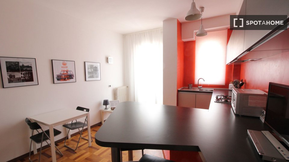 Apartment Milan, 1 bed, 45m² — photo 17