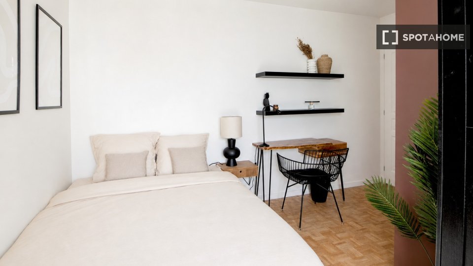 Chambre double Paris, 5 chambres — photo 37