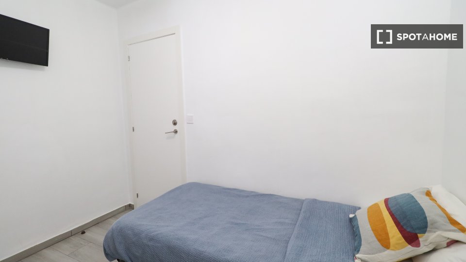 Double room Valencia, 4 beds — photo 51