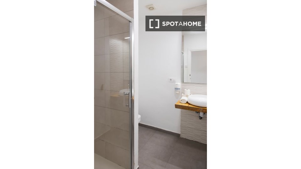 Apartment Valencia, 3 beds, 70m² — photo 29