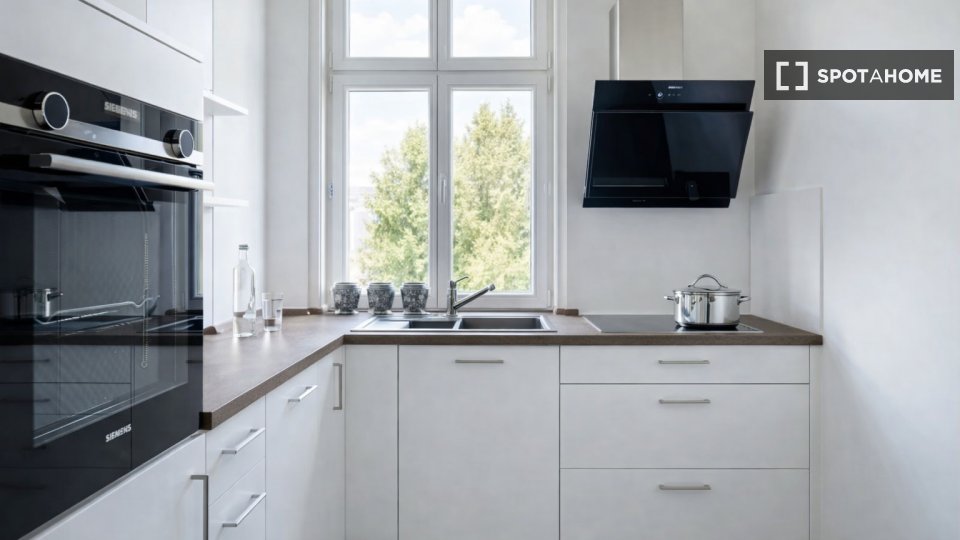Apartment Berlin, 1 bed, 64m² — photo 14