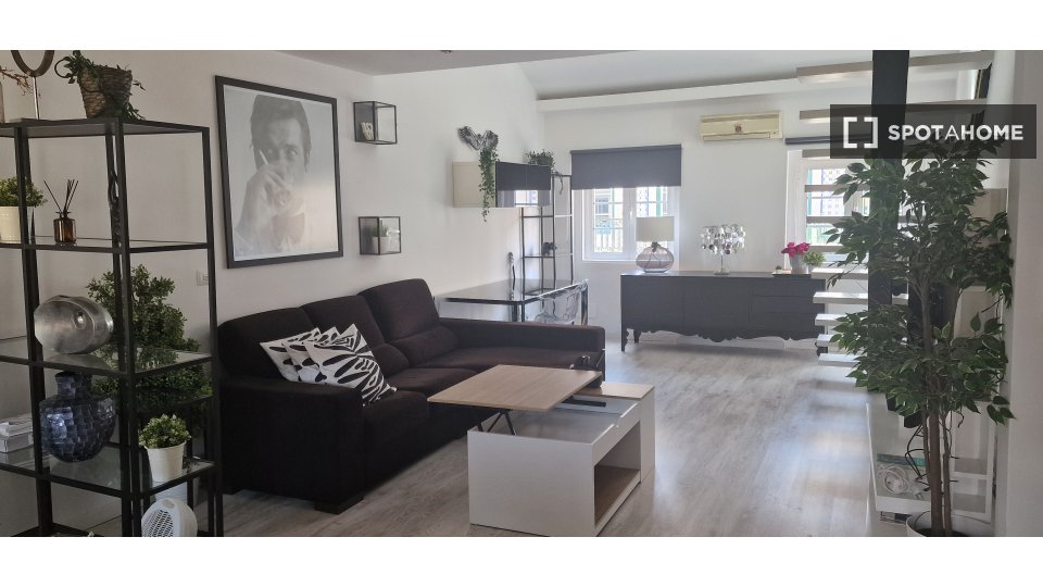 Apartment mono Lisbon, 70m² — photo 13