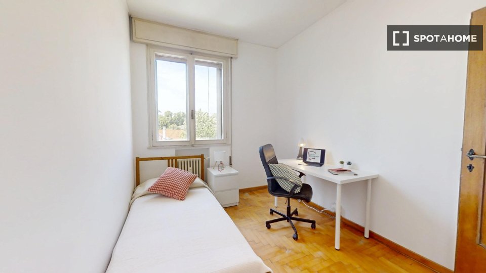 Double room Padua, 3 beds — photo 10
