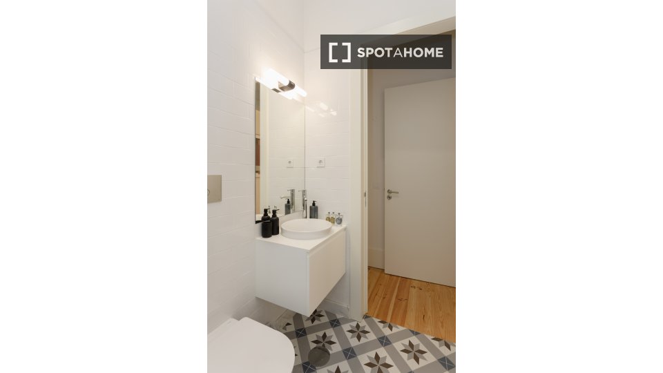 Apartment Porto, 2 beds, 170m² — photo 11