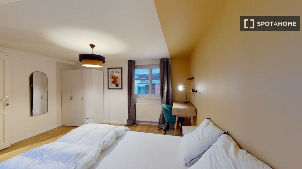 Double room Lille, 18 beds — photo 2