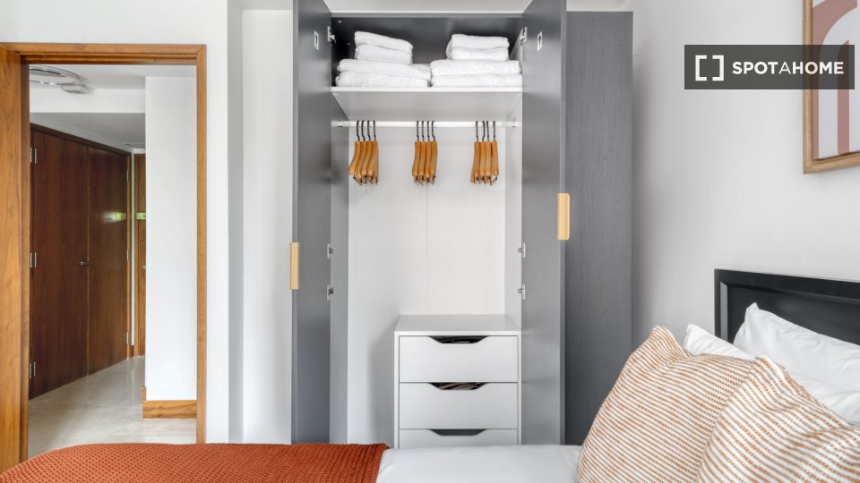 Apartment London, 2 beds, 75m² — photo 12