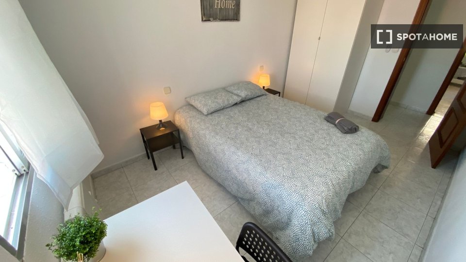 Habitación doble Madrid, 3 habitaciones — foto 4