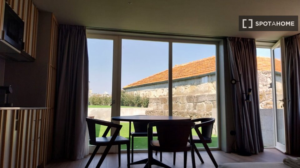 Apartment mono Porto, 50m² — photo 1