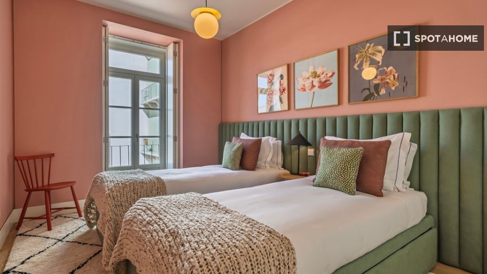 Apartment Lisbon, 3 beds — photo 12