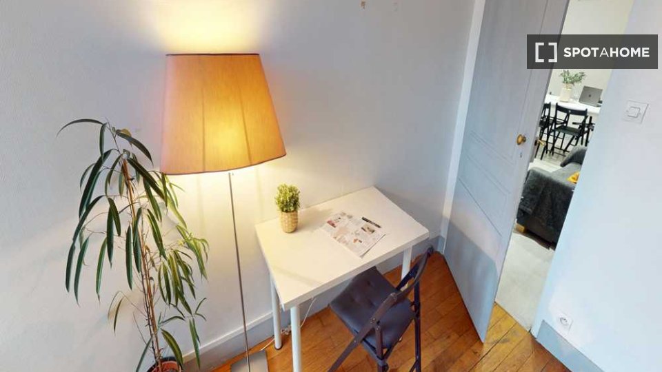 Camera doppia Lione, 4 camere, 90m² — foto 2