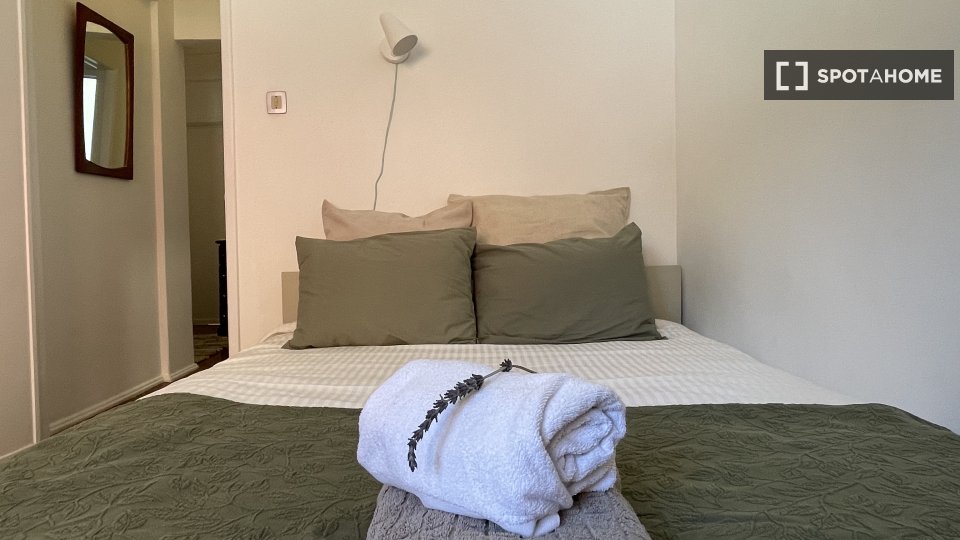 Double room Lisbon, 4 beds, 100m² — photo 7