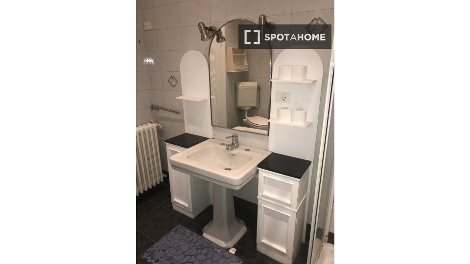 Double room Milan, 3 beds, 100m² — photo 30