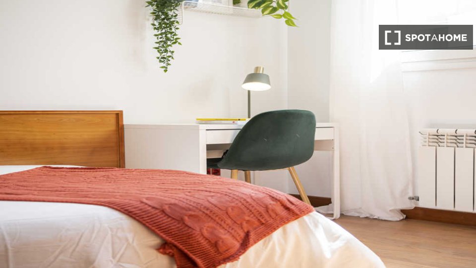 Double room Madrid, 12 beds — photo 56