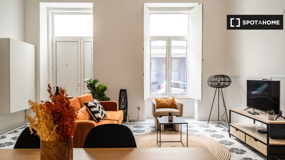 Apartment Lisbon, 2 beds — photo 18