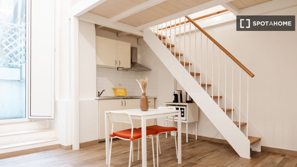 Apartment Rome, 1 bed, 28m² — photo 13