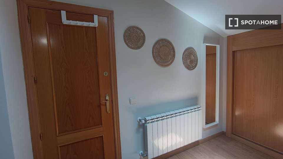 Double room Madrid, 5 beds — photo 19