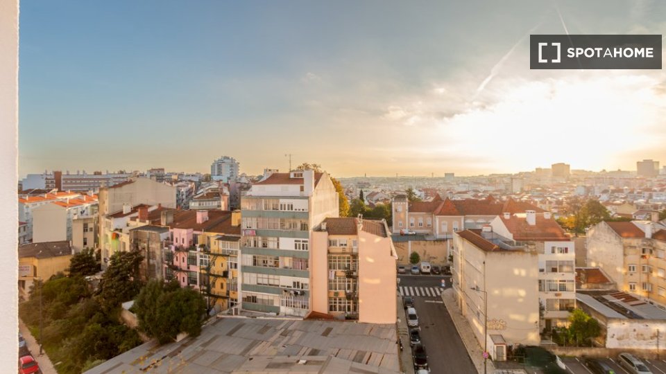 Double room Lisbon, 8 beds — photo 4
