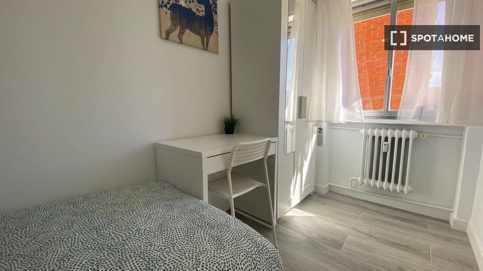 Chambre double Madrid, 7 chambres — photo 19