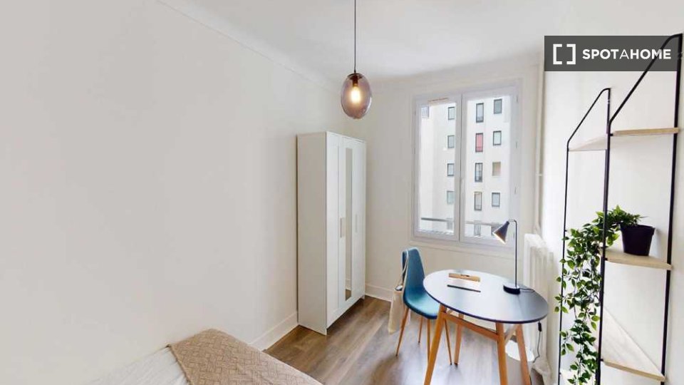 Double room Paris, 6 beds, 110m² — photo 8