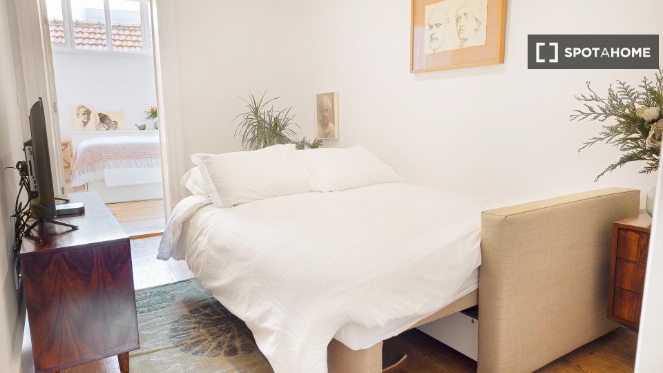 Apartment Porto, 4 beds, 60m² — photo 19