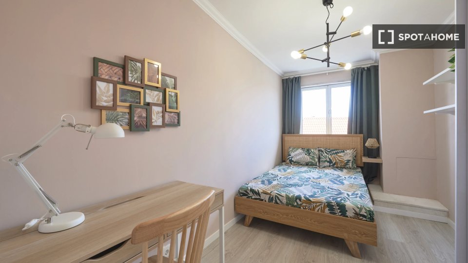 Double room Lisbon, 11 beds — photo 1
