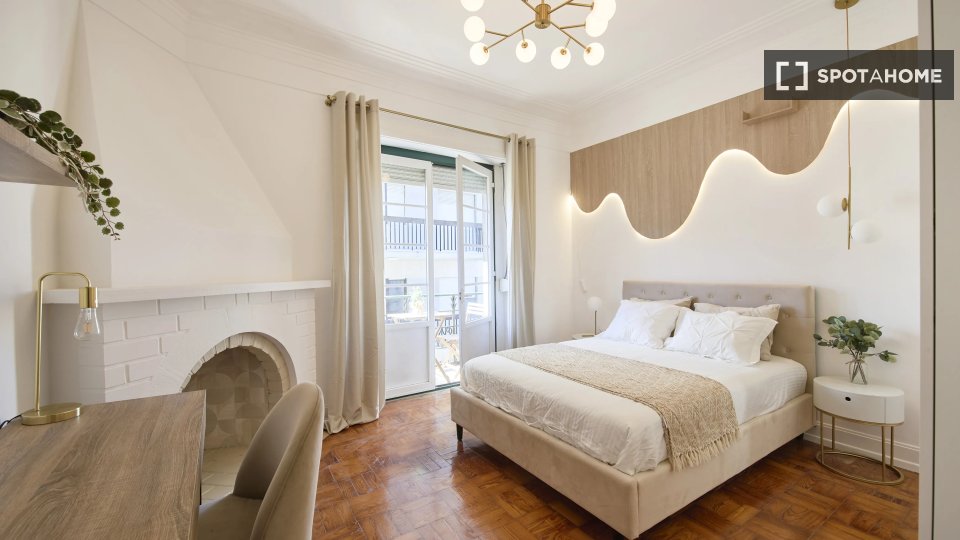 Double room Lisbon, 4 beds — photo 1