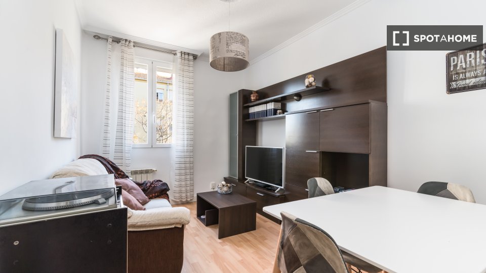 Apartment Madrid, 2 beds, 62m² — photo 7