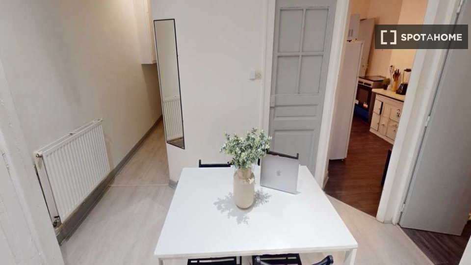 Camera doppia Lione, 4 camere, 90m² — foto 4