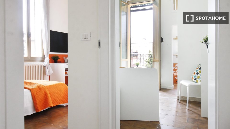 Double room Bologna, 4 beds — photo 12