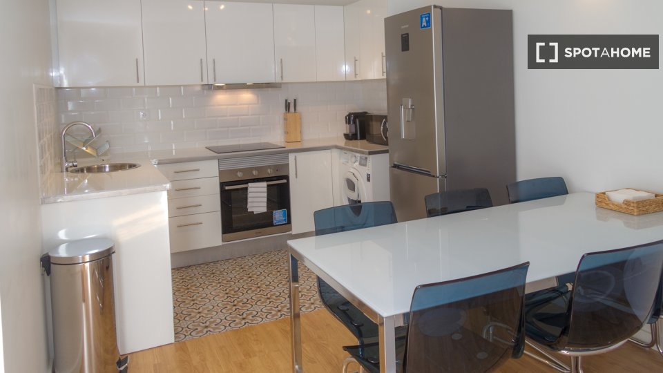 Apartment Porto, 2 beds, 105m² — photo 4