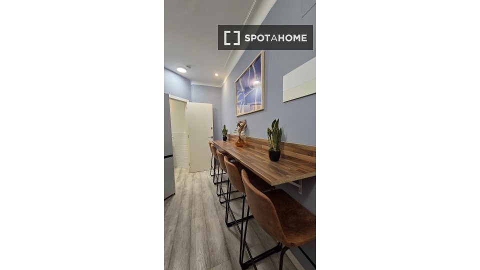Double room Barcelona, 6 beds, 180m² — photo 18