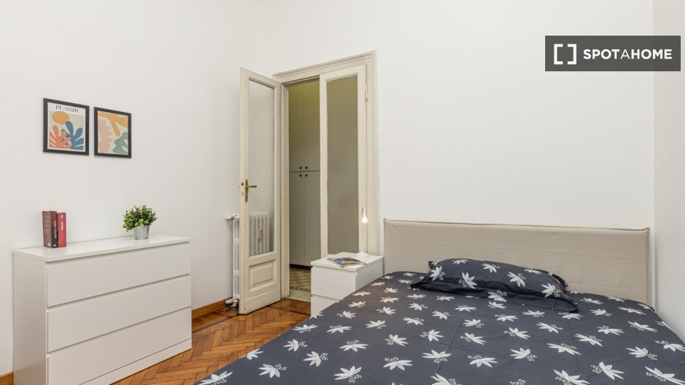 Double room Milan, 4 beds, 85m² — photo 17