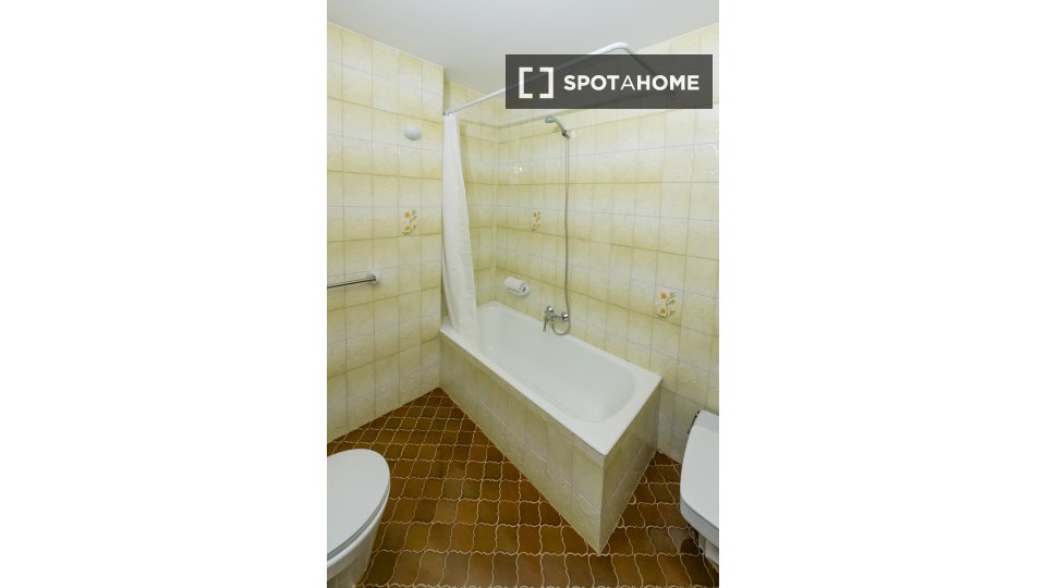 Apartment Madrid, 2 beds — photo 8