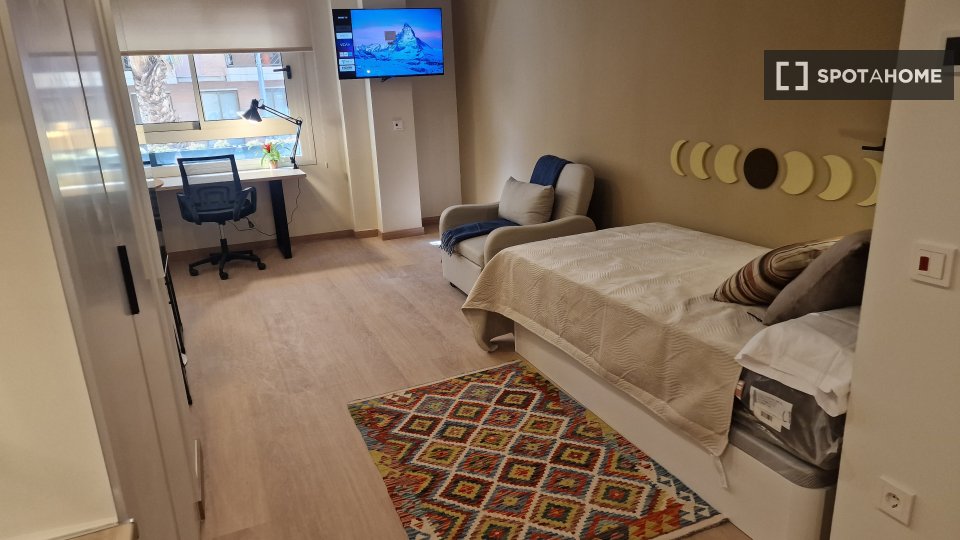 Apartment mono Alicante, 30m² — photo 20