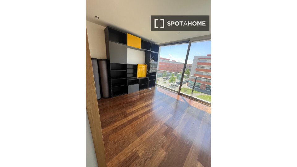 Apartment Porto, 3 beds, 118m² — photo 1