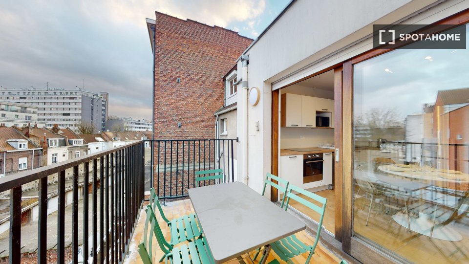 Double room Lille, 18 beds — photo 6