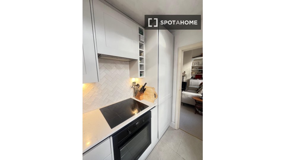 Apartment London, 2 beds, 70m² — photo 4