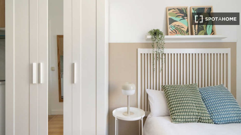 Double room Madrid, 8 beds — photo 39