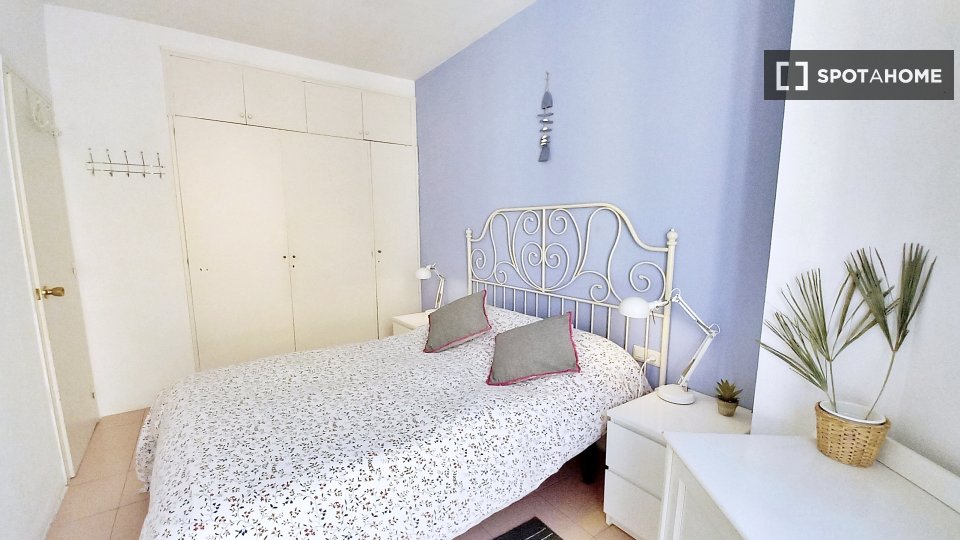 Apartment Barcelona, 1 bed, 45m² — photo 2