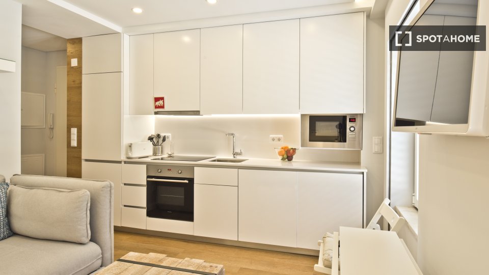 Apartment mono Lisbon, 34m² — photo 12
