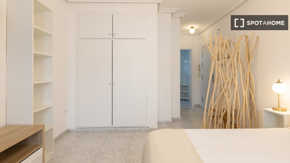 Apartment mono Alicante, 37m² — photo 8