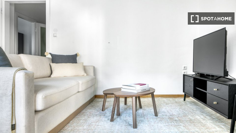 Apartment Vienna, 2 beds, 84m² — photo 3