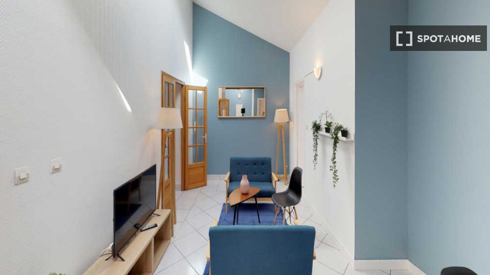 Double room Lyon, 5 beds, 130m² — photo 3