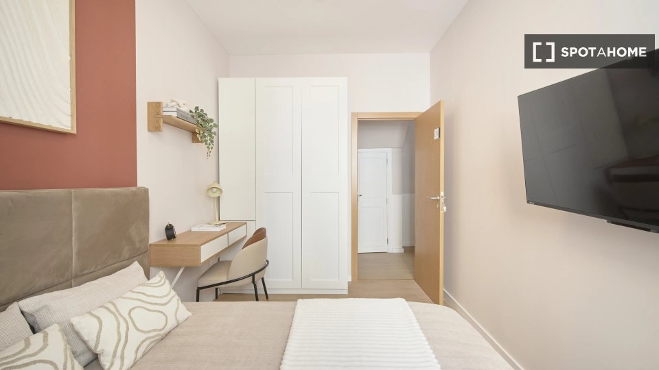 Double room Lisbon, 10 beds — photo 12