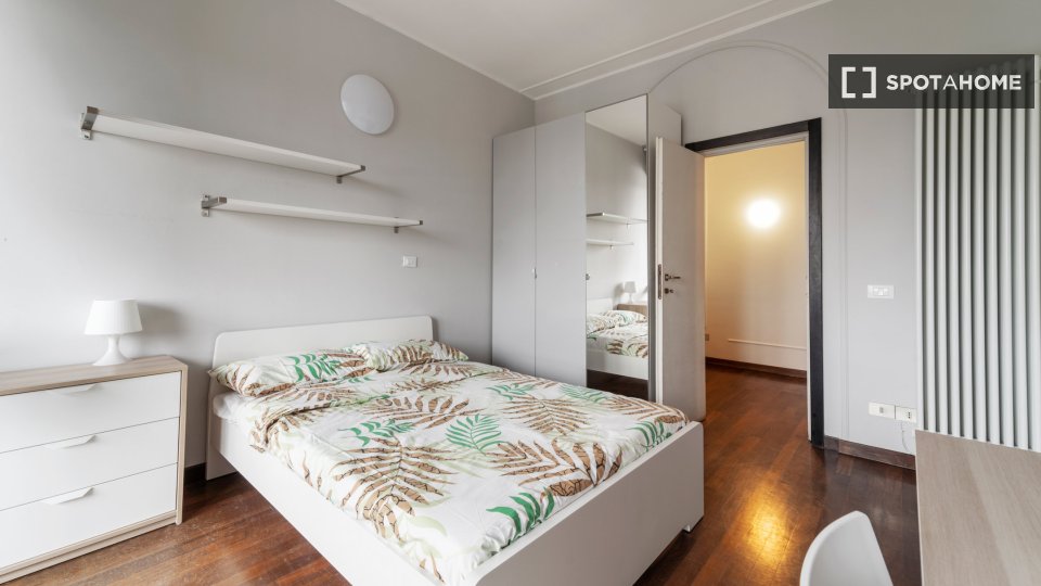 Double room Milan, 6 beds, 175m² — photo 11
