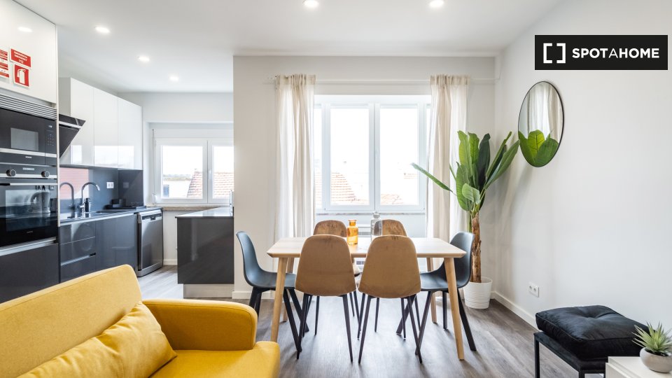 Apartment Lisbon, 2 beds — photo 14