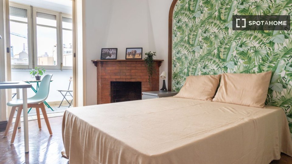 Double room Barcelona, 9 beds, 210m² — photo 11
