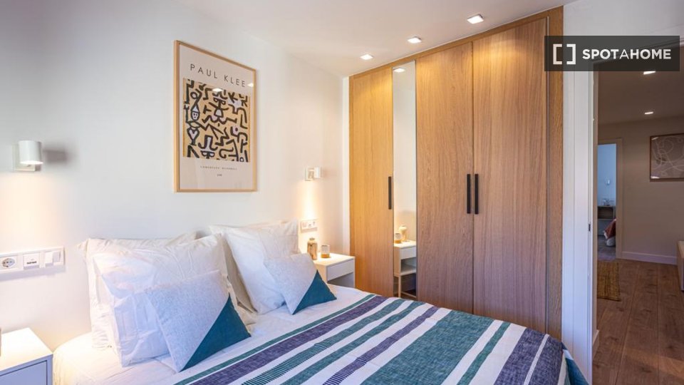 Double room Madrid, 4 beds — photo 19