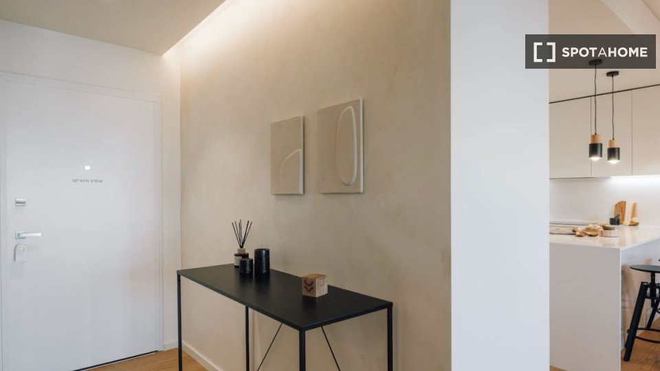 Apartment Lisbon, 2 beds — photo 15